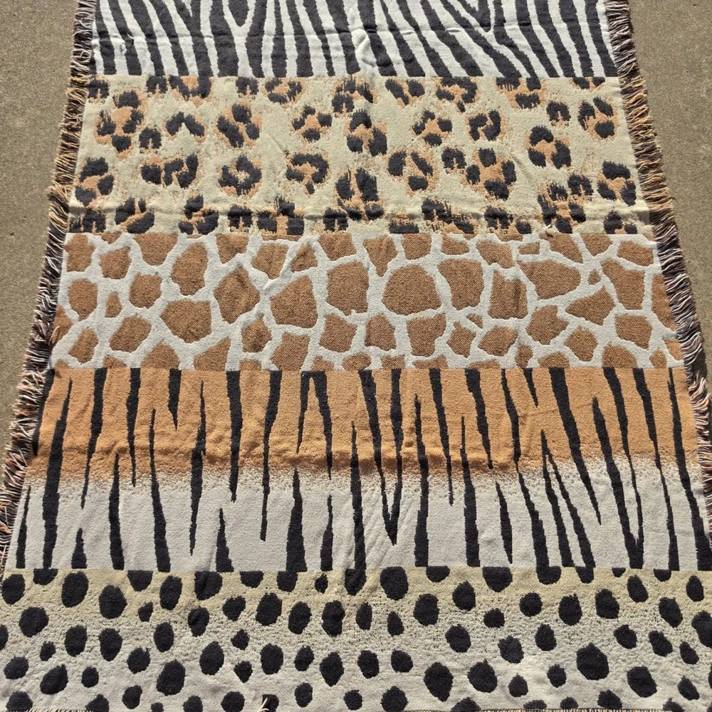 Vintage Woven Animal Print Patchwork Throw Blanket Fringed Tapestry 70x48